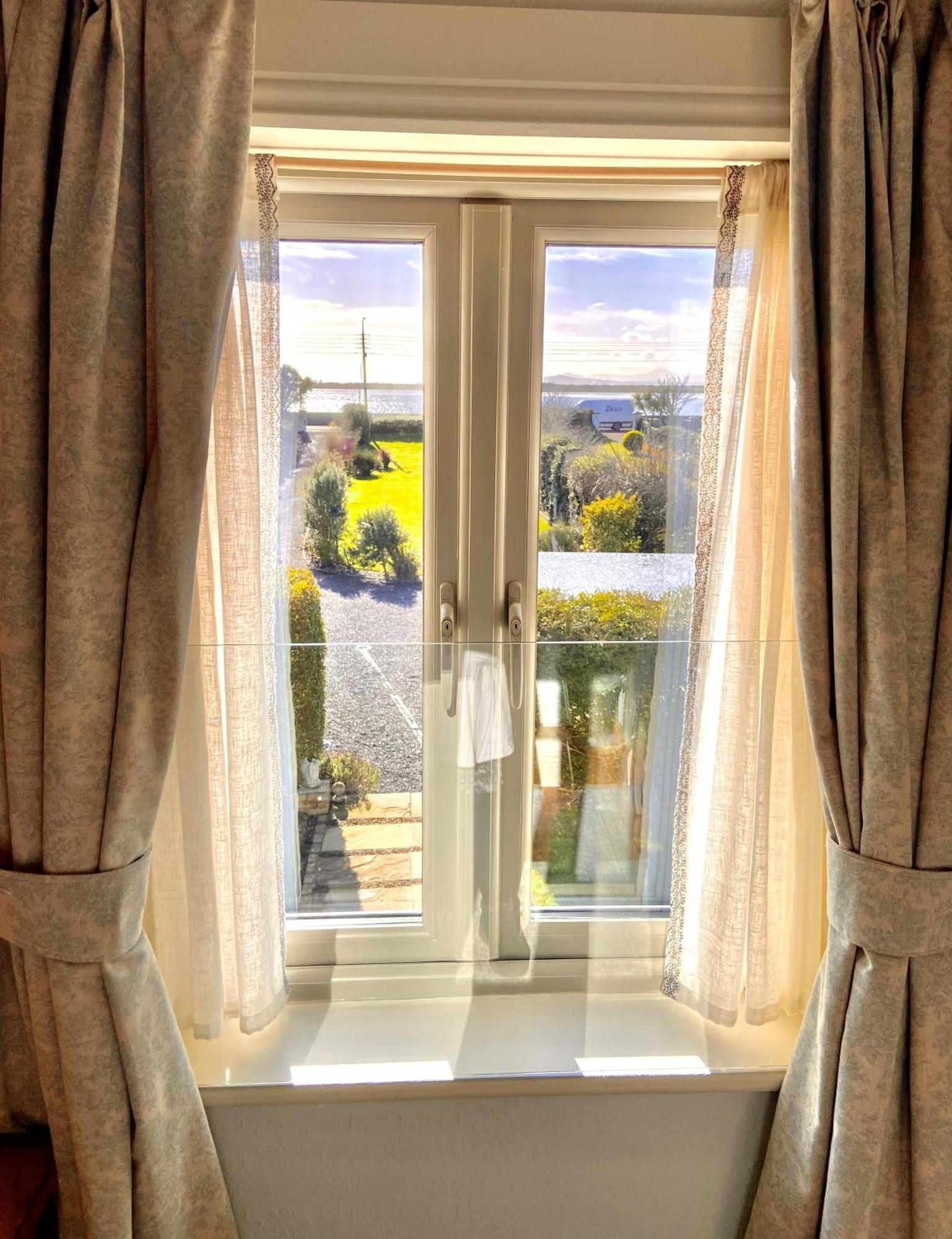 The Artist Residence Dublin Boutique B&B Sutton Bagian luar foto