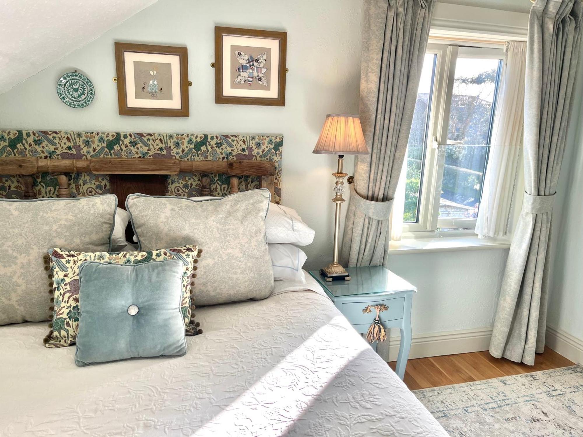 The Artist Residence Dublin Boutique B&B Sutton Bagian luar foto