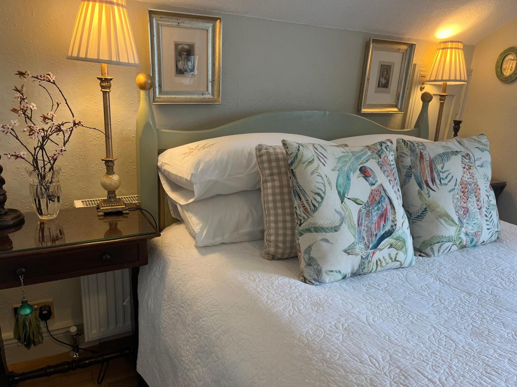 The Artist Residence Dublin Boutique B&B Sutton Bagian luar foto