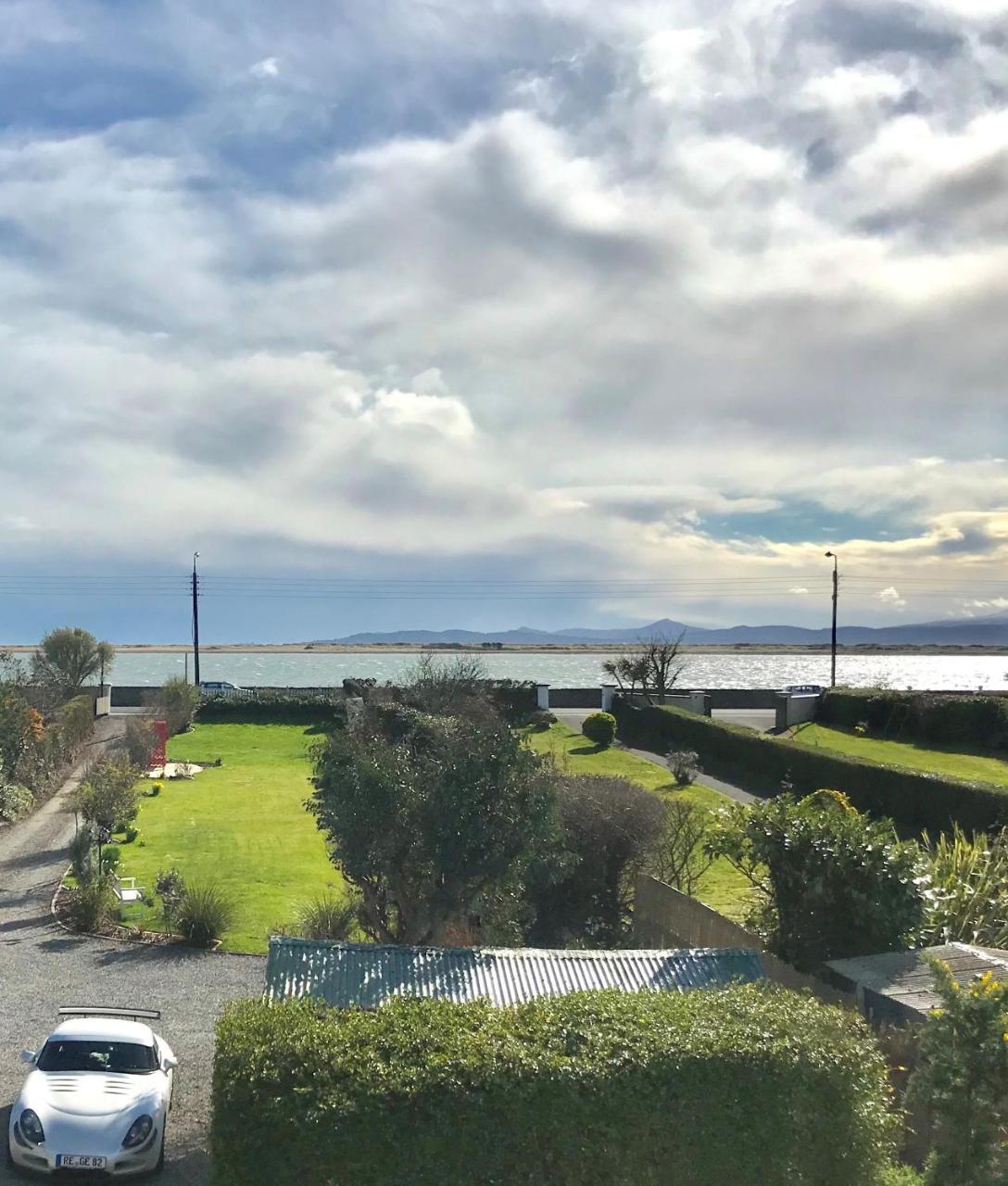 The Artist Residence Dublin Boutique B&B Sutton Bagian luar foto